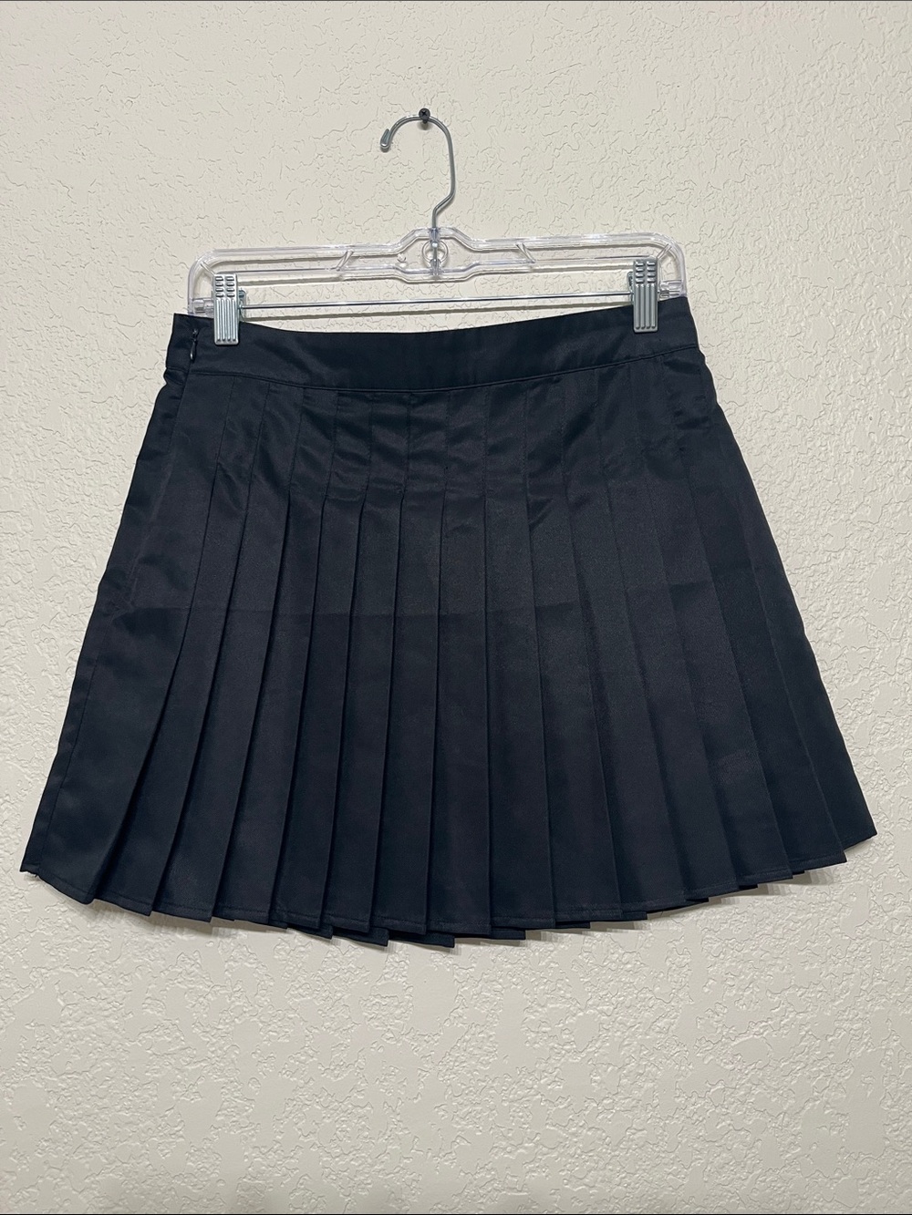 Women's Y2K Size Large Black Pleated Tennis Skirt